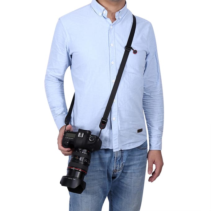 Bandoulière noire réglable pour appareil photo numérique avec boucle à dégagement rapide black