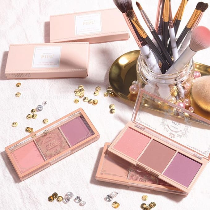 3 Kleuren Matte Blush Palette Draagbare Oogschaduw Make-up Contour Schaduw Multifunctionele Gezichtsrouge white