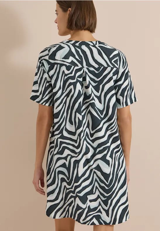 Knielange jurk met zebraprint