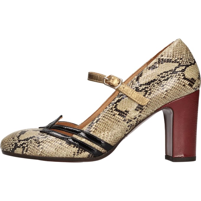Chie Mihara Schoenen met bruine hakken