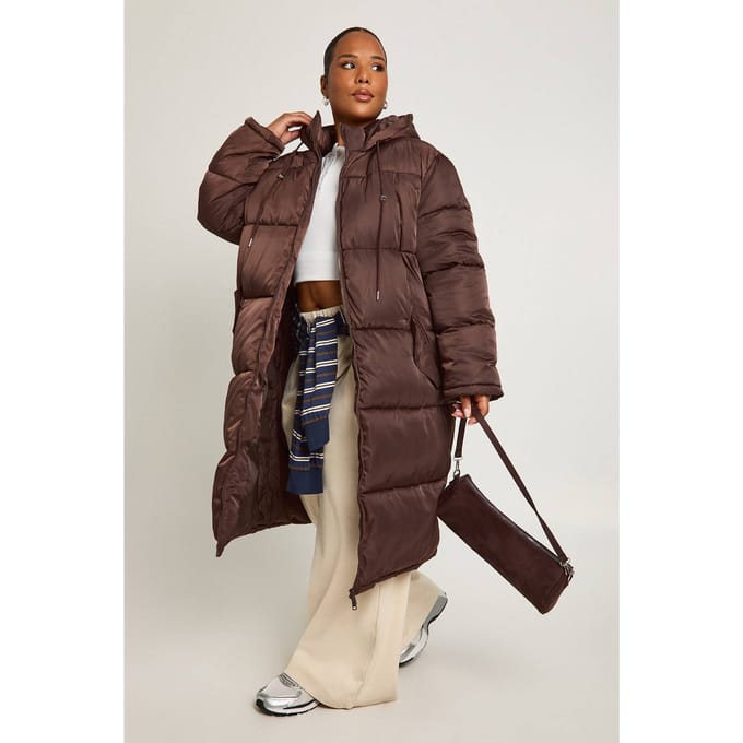 boohoo Dames Plus Lange Puffer Jas | Chocoladebruin | Maat: 46