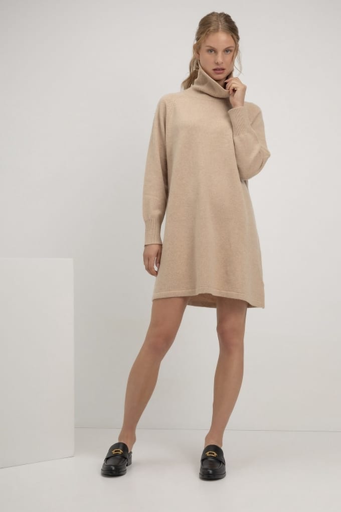 Josephine & Co Sandy Dress Sand Maat: S | Blousejurken Outlet | Dames | Beige