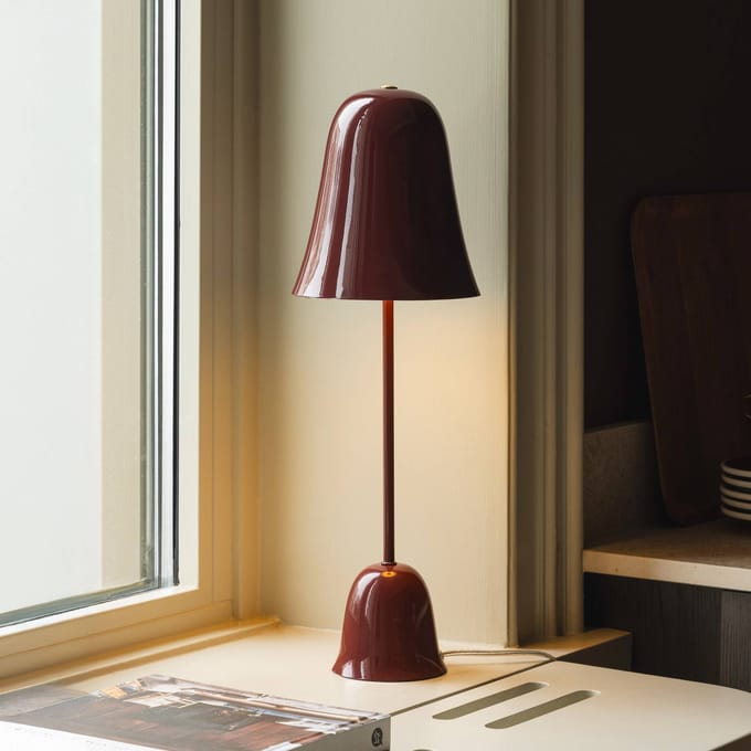 Globen Lighting tafellamp Blåklockan, wijnrood, hoogte 56 cm