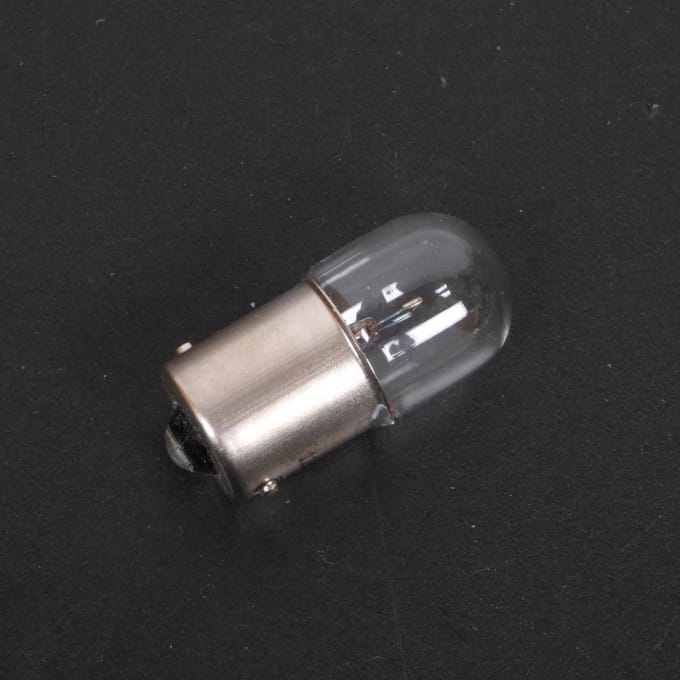 Ampoule BA15S en 12V 5W avec plot face à face pour moto scooter quad Neuf