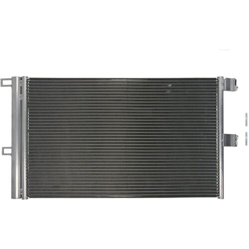 Condensator, airconditioning THERMOTEC KTT110817
