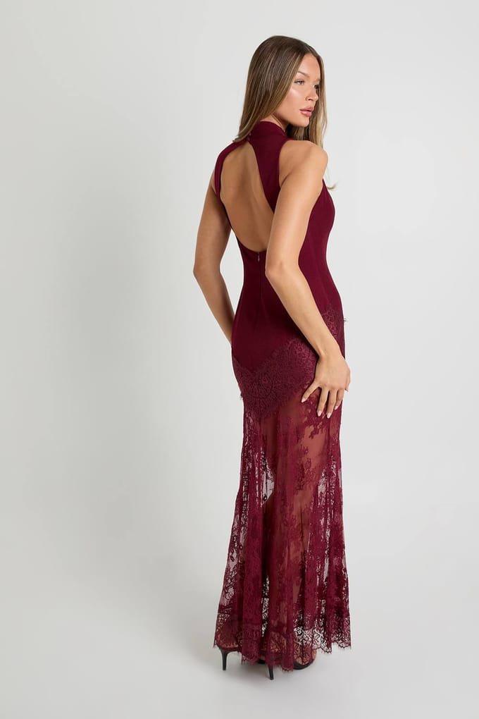 boohoo Dames Maxi jurk met kanten zoom | Wine | Maat: 8