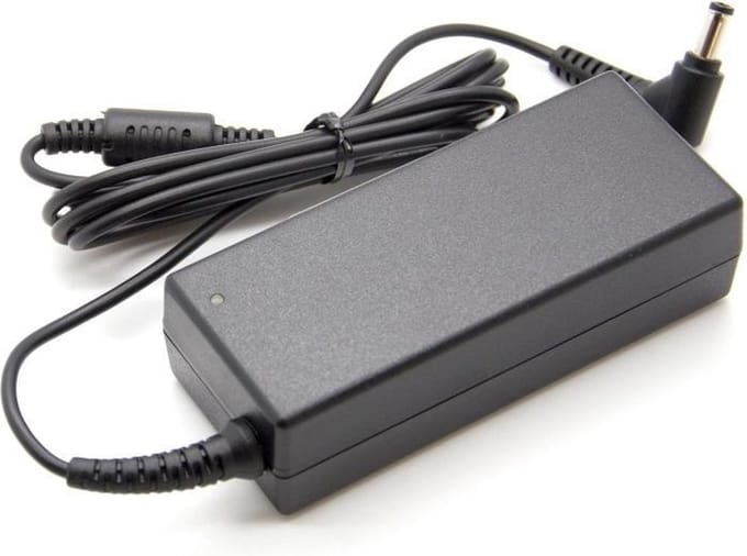Toshiba  Adapter 65w 19v 3,42a 5.5mm x 2.5mm