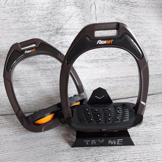 Ingebouwde Ultra Grip Beugels Bruin/Zwart/Oranje Flex-On Green Composite