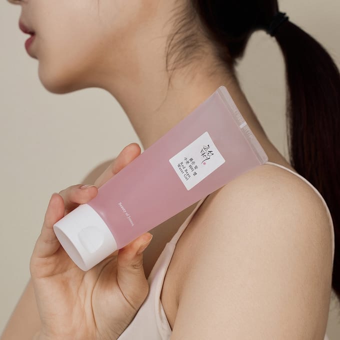 Red Bean Water Gel Moisturizer 100 ml – Moisturizer, Hydrating, For Oily Skin, Pink, Red Bean Extract, Suitable For Daily Skincare Routine