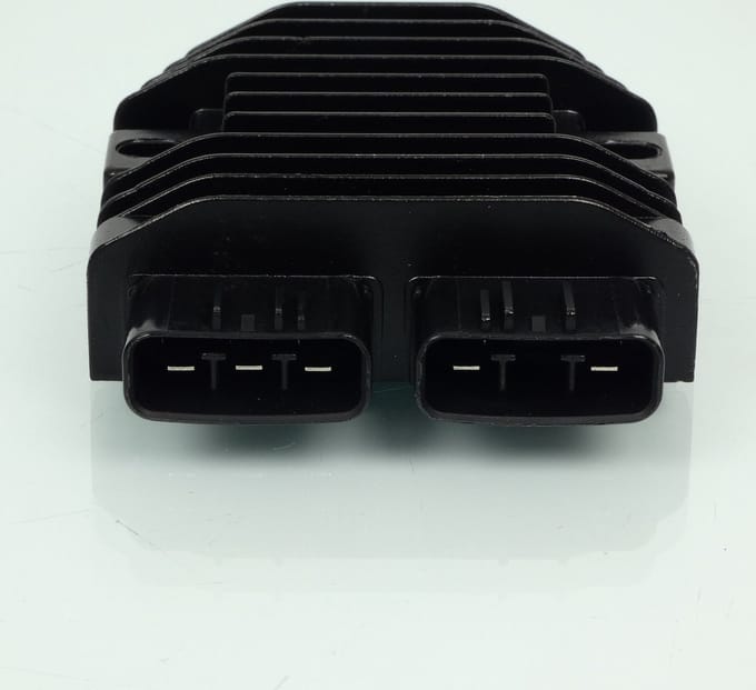 Régulateur redresseur de tension P2R pour Scooter BMW 600 C 2012 à 2015 Neuf