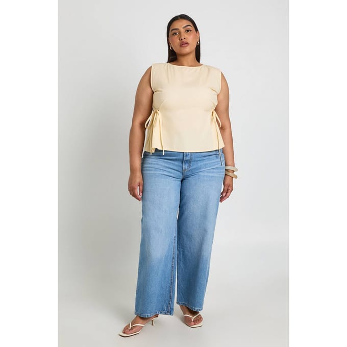 boohoo Dames Plus Top Met Strikbandjes Aan De Zijkant | Citroen | Maat: 48