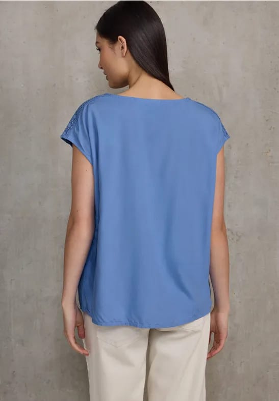 Blouse shirt met kant