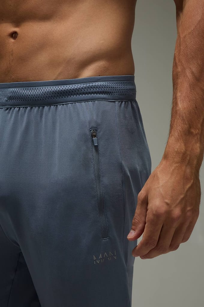 Heren Active Gym Essentials Stretch Tapered Jogger | Steel | Size Large