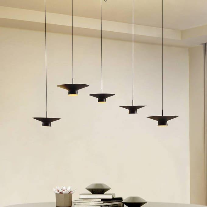 Lindby LED hanglamp Norvind, 10-lamps, zwart, dimbaar.