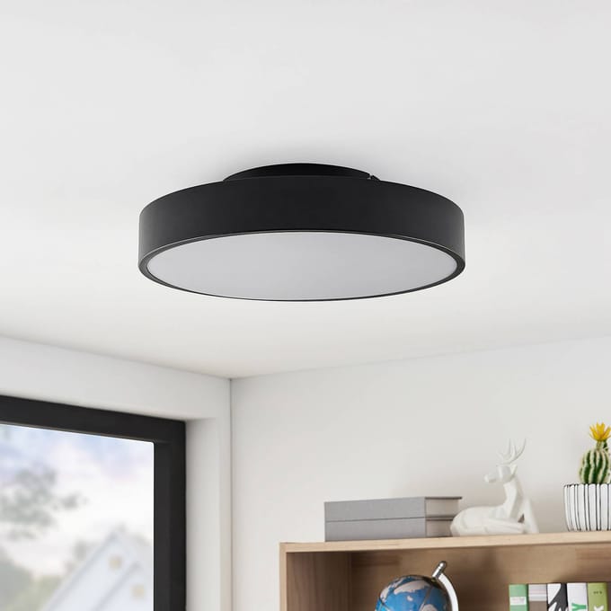 Lindby LED plafondlamp Milada, zwart, CCT, afstandsbediening