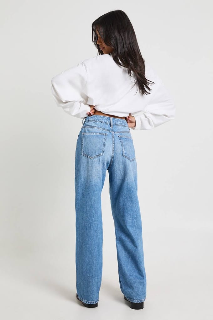 boohoo Dames Basics Hoge Taille Rechte Pijp Jean | Medium Blauw | Maat: 8/32L