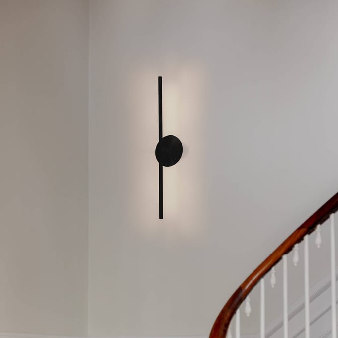 UMAGE LED wandlamp Omni, zwart, lengte 74 cm