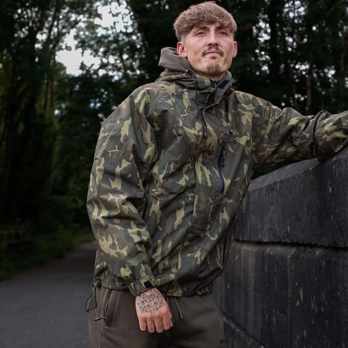 Hooded jacket Sonik