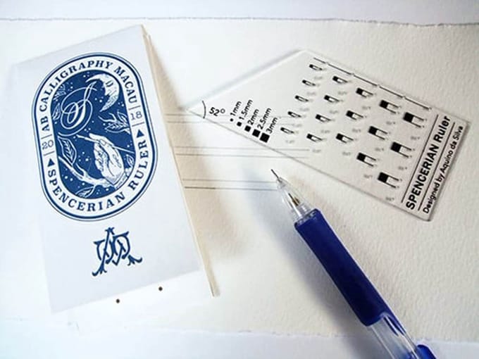 Calligraphy Ruler - Spencerian Script + een Liniaal 15cm