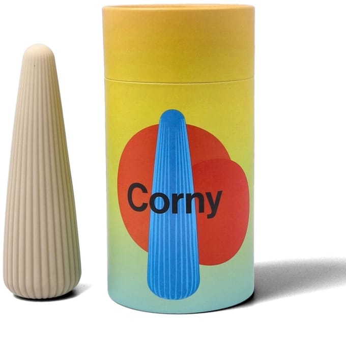 Corny – design beige siliconen vibrator massager