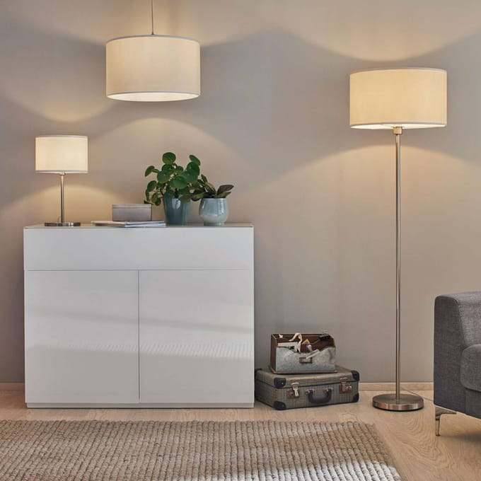 Paulmann 28579 LED-lamp Energielabel F (A - G) E27 5.5 W Warmwit (Ø x h) 45 mm x 82 mm 3 stuk(s)