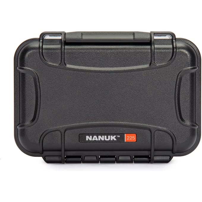 Cameratas Nanuk 225