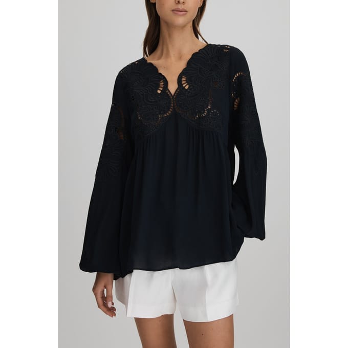 Reiss Lace Insert Blouse Navy Größe: 6 | Longsleeves Outlet | Damen | Blau