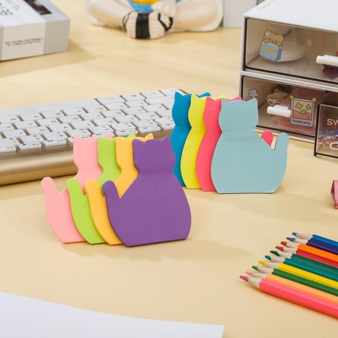 8 Stuks/set Kat Plaknotities Set - Schattige Katvormige Zelfklevende Memoblokken voor Herinneringen, School, Kantoor, Thuis - Leuke Assortiment Kleuren Pakket 8pcs gray