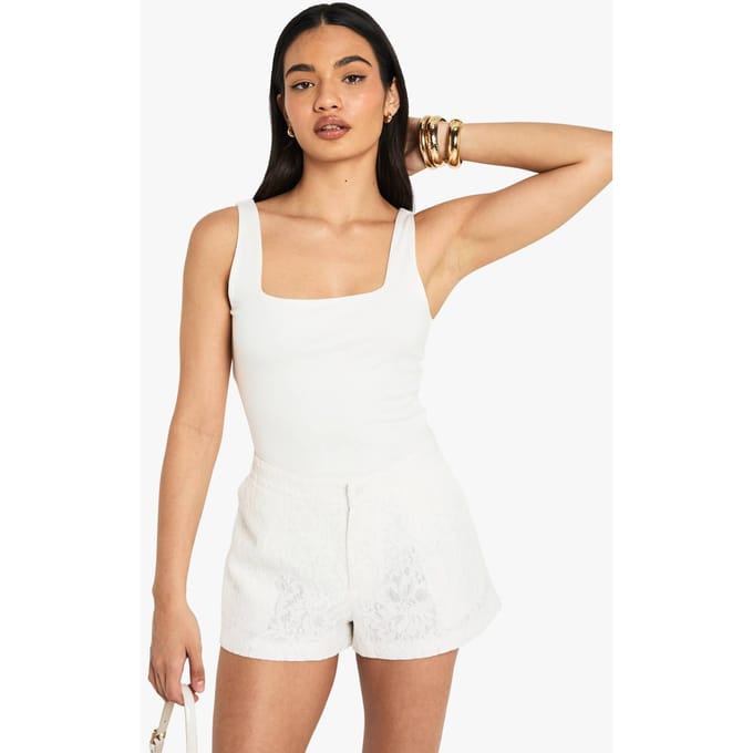 boohoo Dames Speciale gelegenheid kant getailleerde shorts | Wit | Maat: 36