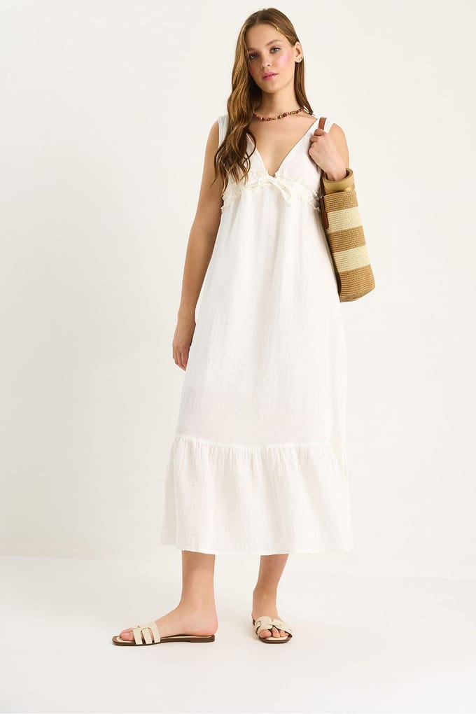 A-Form Fit Midi-jurk met V-hals en binddetail