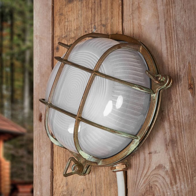 Moretti Luce Buitenwandlamp Tortuga, rond, messing-antiek/opaal