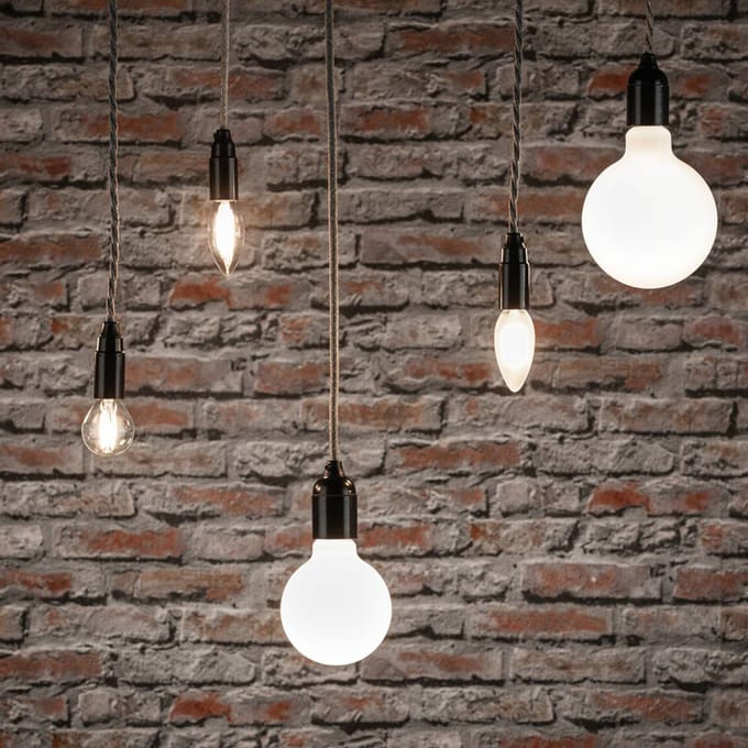 Filament 230 V LED-kogellamp E14 2x470lm 2x4,5W 2700K Mat