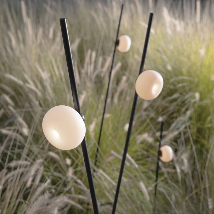 Karman Pois spies-vloerlamp IP65, 3.000K, 158 cm
