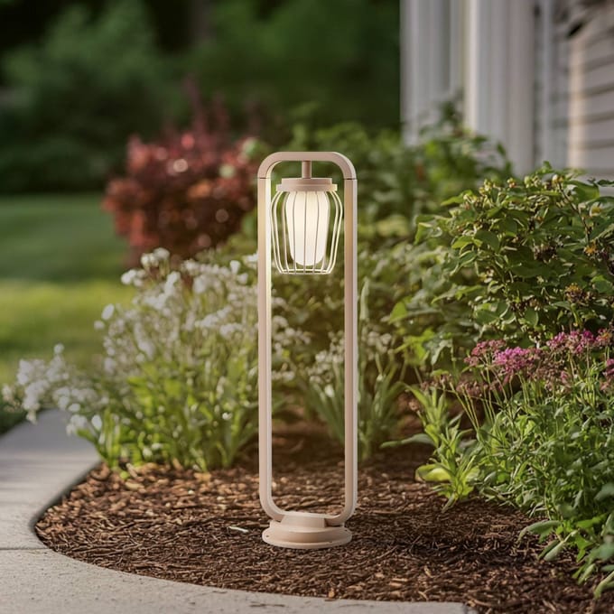 Lucande tuinpadverlichting Chandan, 90 cm, beige, metaal, IP54