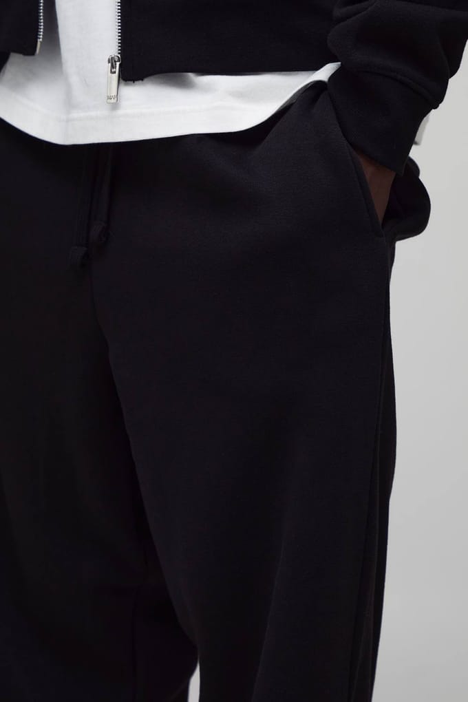 Basic oversized jogger met verlaagd kruis | Black | Size Small