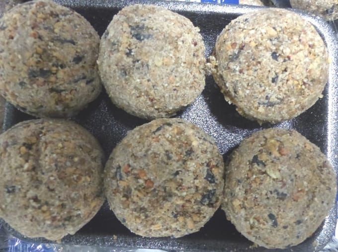 Vogelvoer mezenbollen 6 stuks