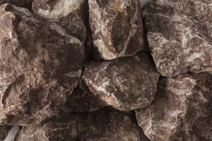 Breuksteen Belgisch Rood 60/100 - 20 KG - Grote sierkeien.