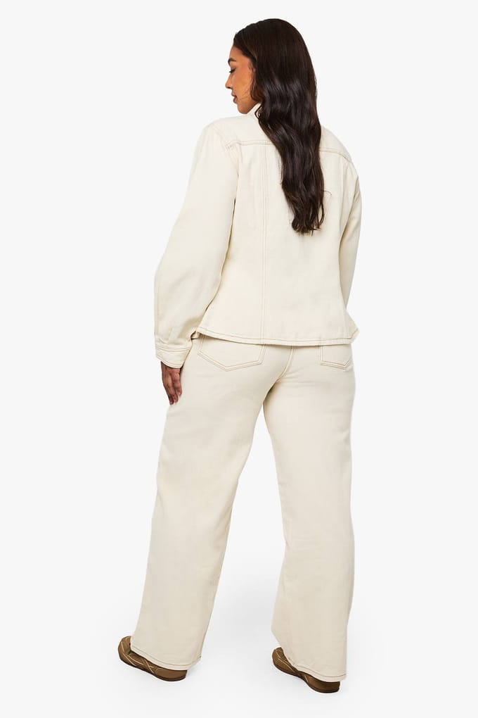 boohoo Dames Plus Ecru rechte pijp jeans | Maat: 28
