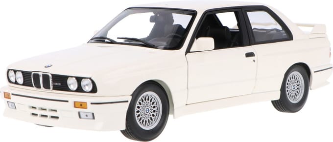 BMW M3 Street 1987 - 1:18 - Minichamps