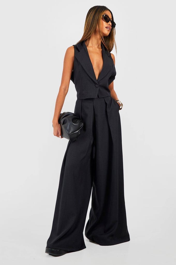 boohoo Dames Linnenlook getailleerd cropped gilet | Zwart | Maat: 44
