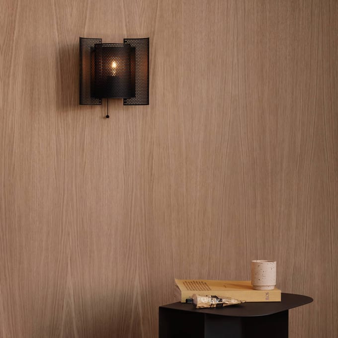 Northern Butterfly perforated wandlamp zwart