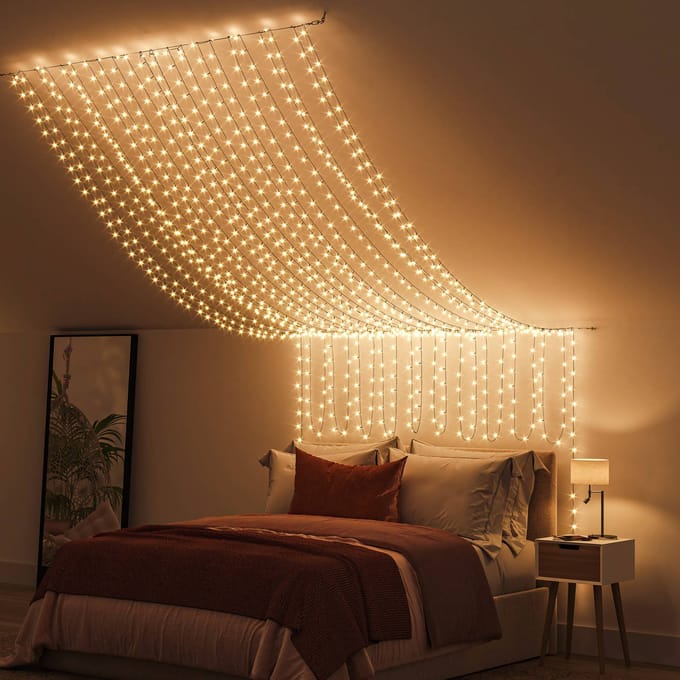 Philips Hue Festavia Outdoor String Lights (250 LEDs)  White & Color Ambiance