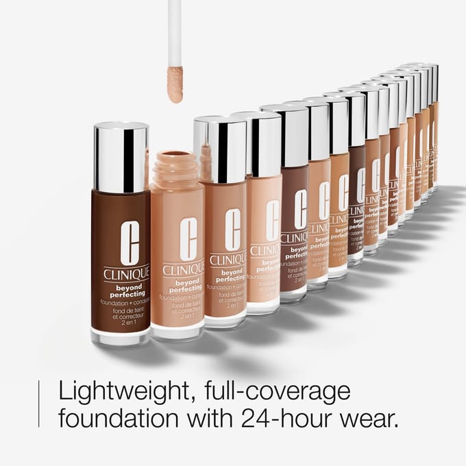 Clinique Beyond Perfecting Foundation en Concealer 30 ml (Verschillende Tinten) - Golden
