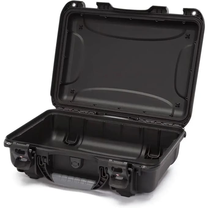 Nanuk 923 Case w/padded divider (TSA Latches) - Black