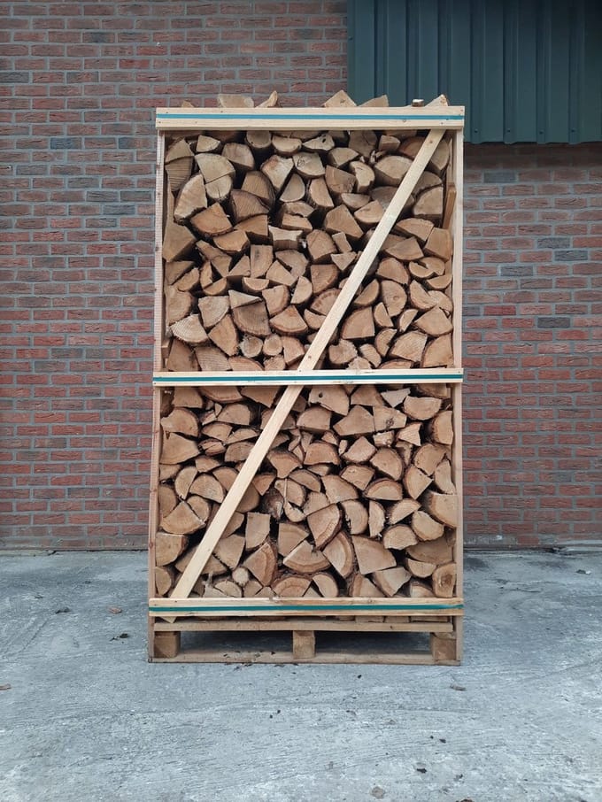 Haardhout mix, Eik, Beuk, Berk, Els | XXL pallet 2,0 kuub strak gestapeld