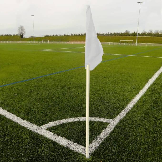 Set van 4 stijve hoekpalen met 4 vlaggen Sporti