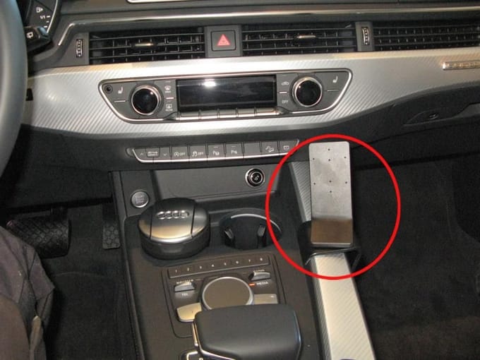 Brodit ProClip houder geschikt voor Audi A4 2016-2024 / A5/ S5 Allroad 2017-2024 Console mount