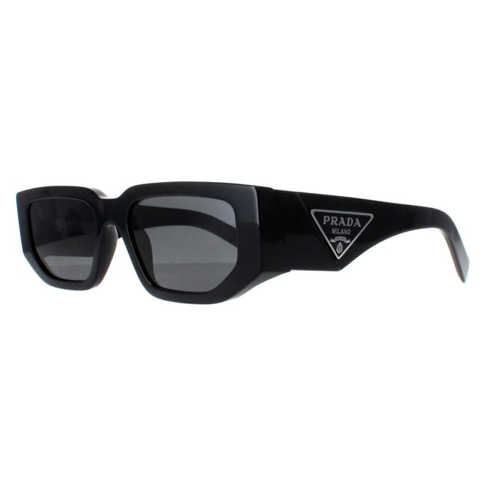Prada PR09ZS 1AB5S0 zwarte donkergrijze zonnebril