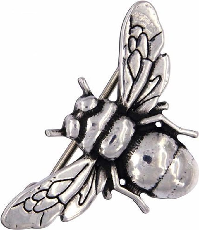 St Justin Bij brooch , trandy brooch (PB885)