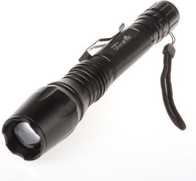 CREE XML-T6 1800 Lumens Zaklamp 21 CM
